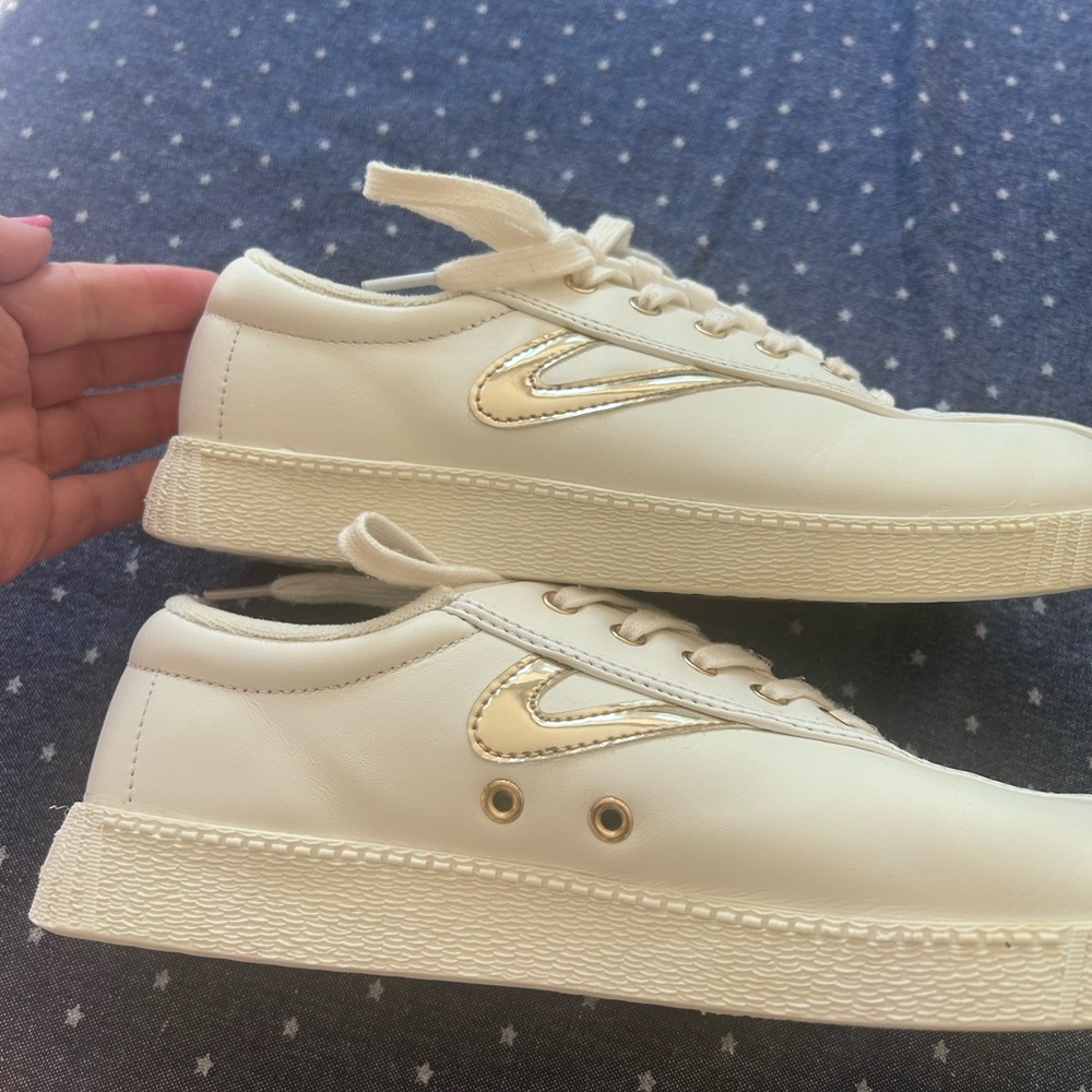 Tretorn Cream and Gold Sneakers